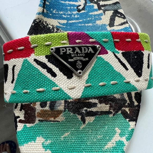 Authentic Prada sandals - Picture 5 of 5